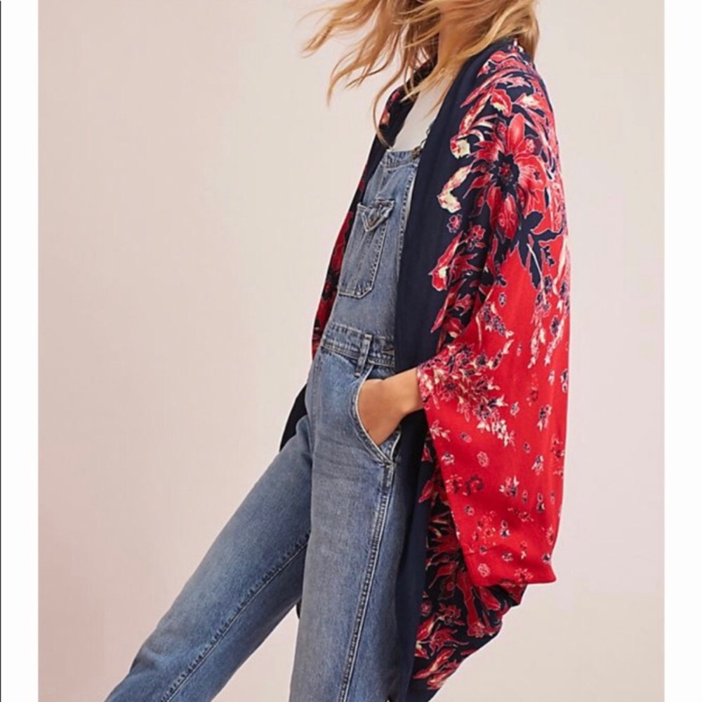 Anthropologie Floreat Annalisa Cocoon Kimono Red